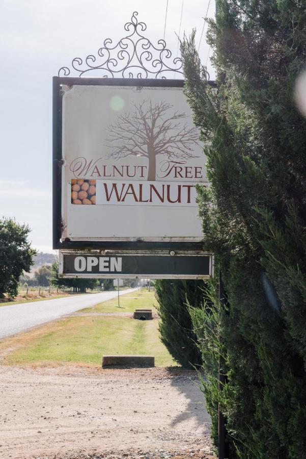 Walnut Tree Cottages Whorouly المظهر الخارجي الصورة